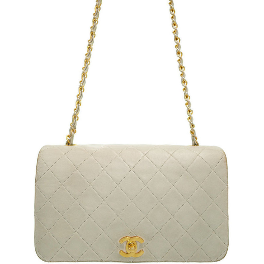 Chanel Matelasse Chain Shoulder Bag White